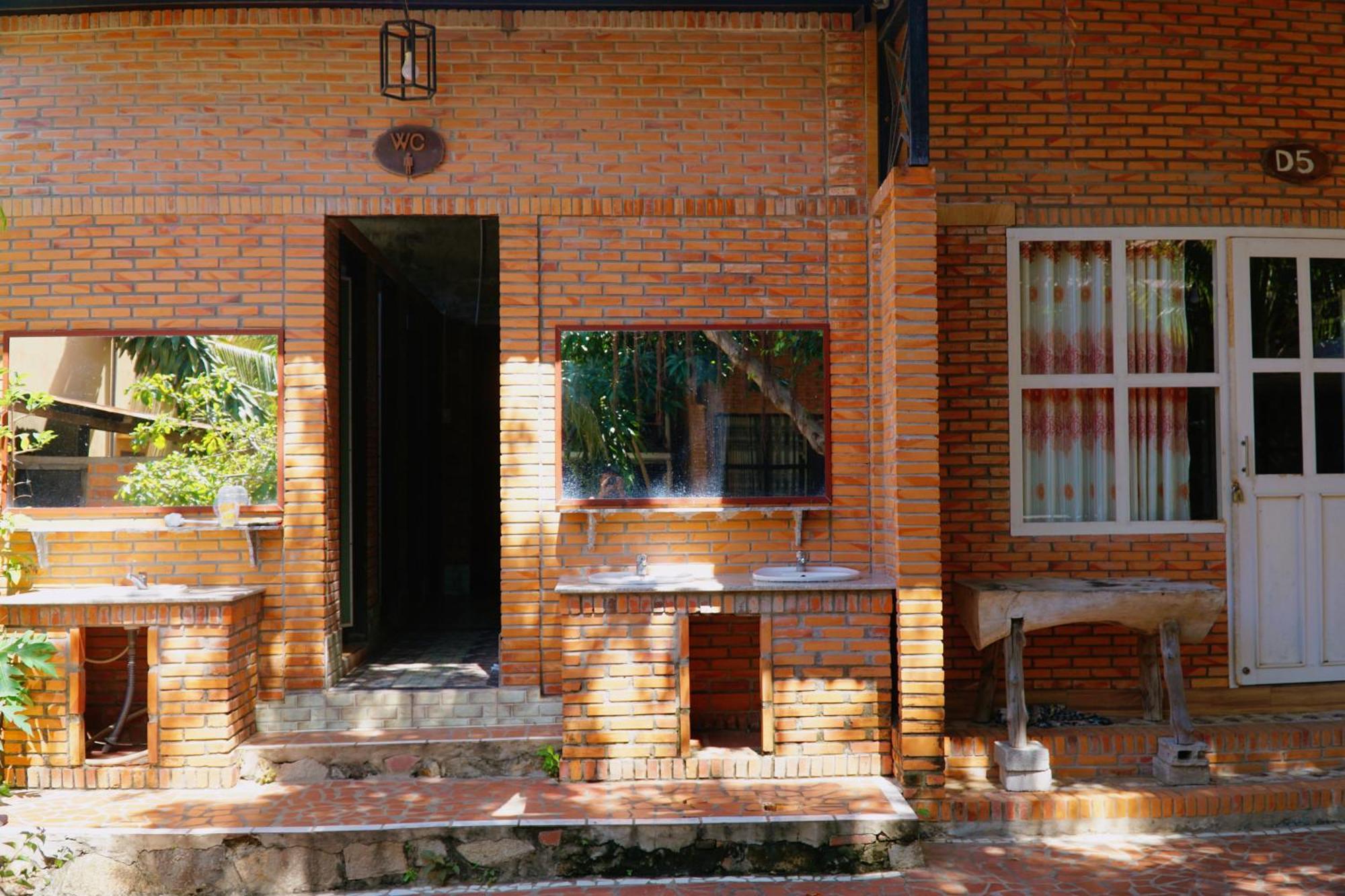 Hoang Nga Garden Guesthouse Mui Ne Exterior photo
