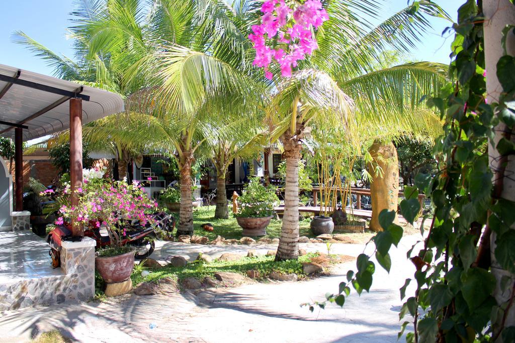 Hoang Nga Garden Guesthouse Mui Ne Exterior photo